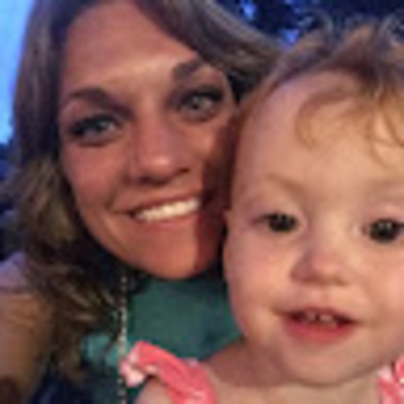 Meet your Posher, Dana - Picture 1 of 1